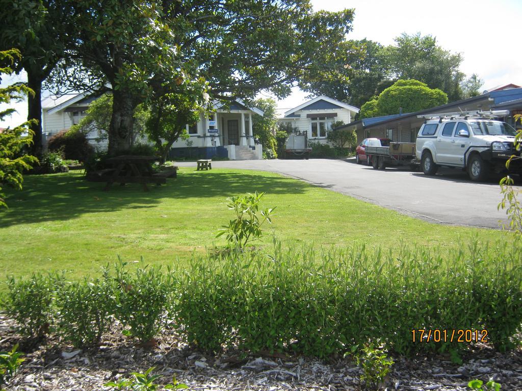 Broadway Lodge Motel Stratford Exterior foto